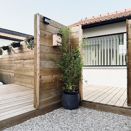 Villa O Wood & Chic 屈克 外观 照片